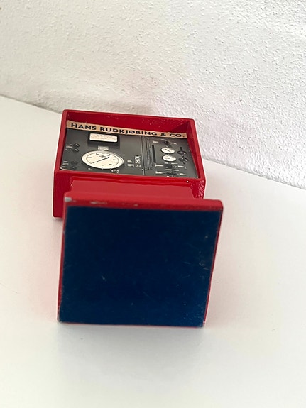 Product image 6 of 7