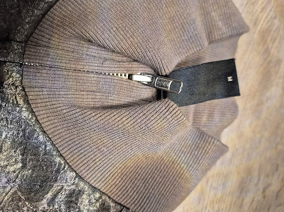 Product image 11 of 14