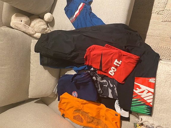 Product image 1 of 10