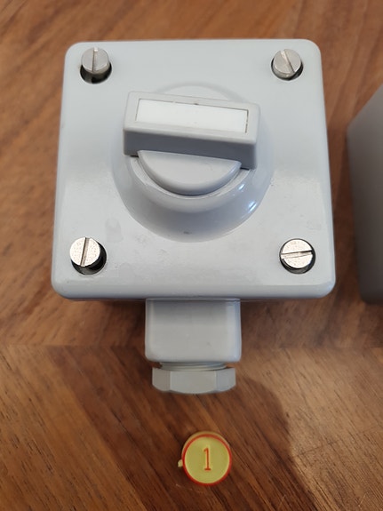 Product image 2 of 9