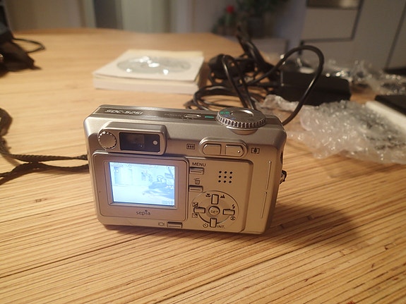 Product image 3 of 4