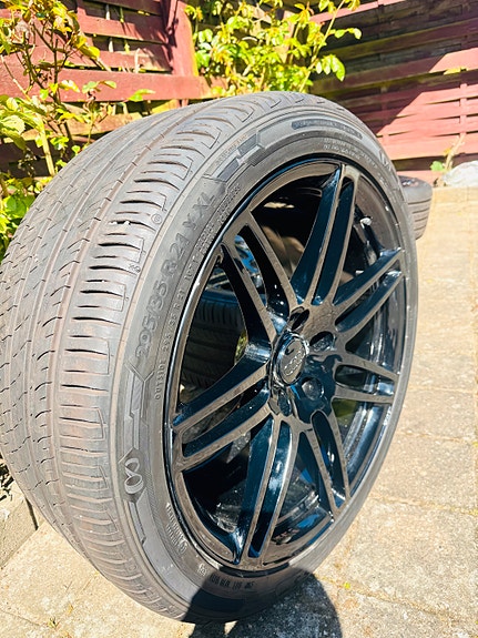 Product image 2 of 9