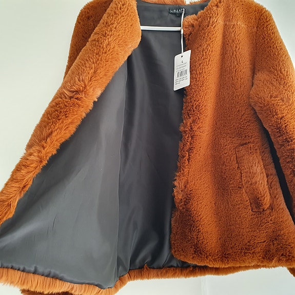 Product image 12 of 18