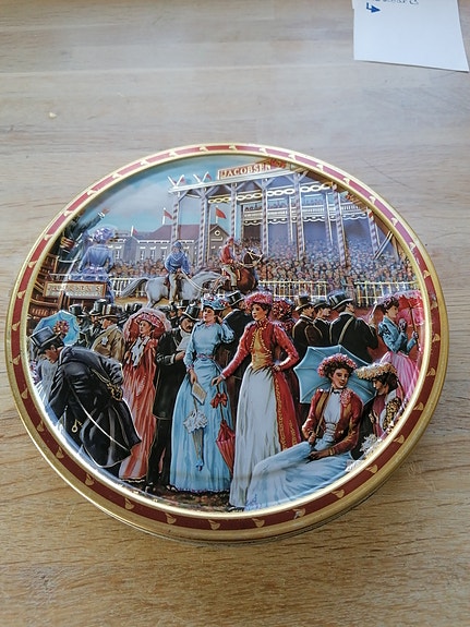 Product image 1 of 3