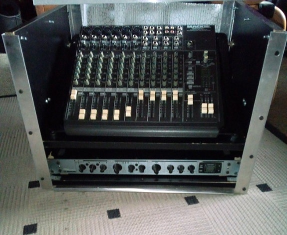 Product image 1 of 8