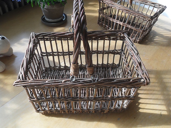 Product image 16 of 27