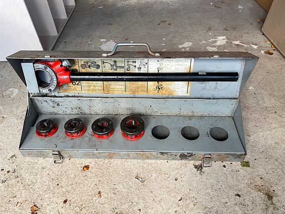 Product image 1 of 9