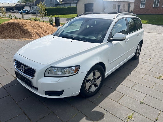 Volvo V50
