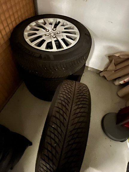 Product image 8 of 9