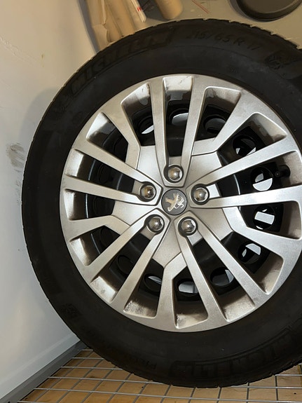 Product image 2 of 9