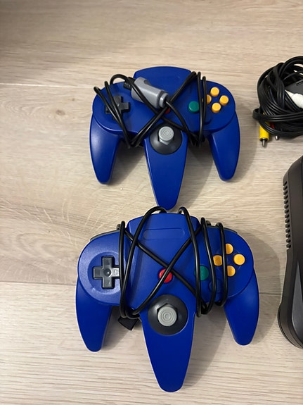 Product image 2 of 7