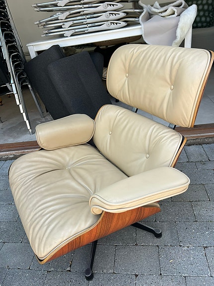 Product image 24 of 27