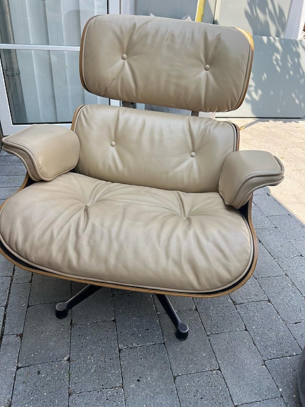 Product image 23 of 27