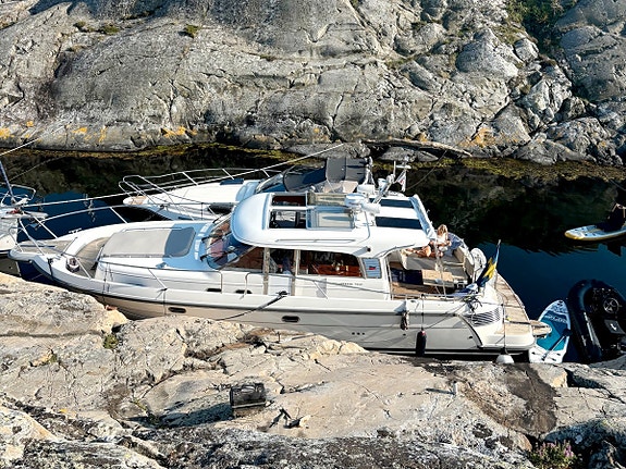 Nimbus 42 Nova 2009 Volvo Penta D6-370 EVC – Dockmate fjärrstyrning