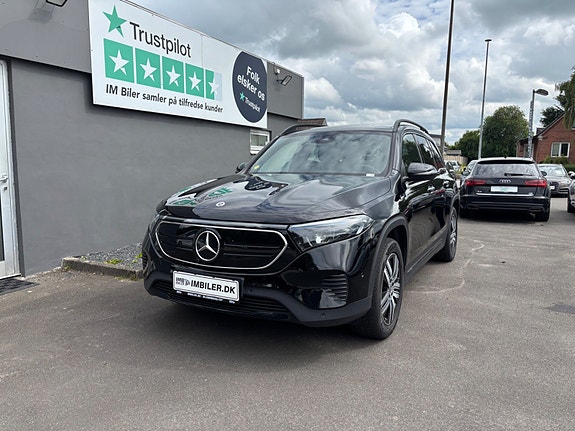 Mercedes EQB250