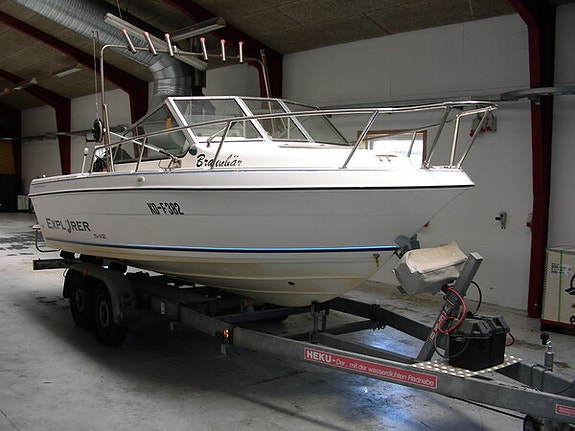Campion 542 SC Explorer kabinebåd m Mercury 150 hk & trailer