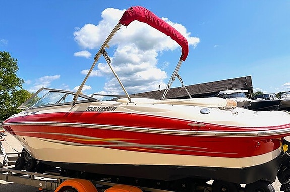 Four Winns Horizon / MerCruiser MCM 5.0L MPI V8