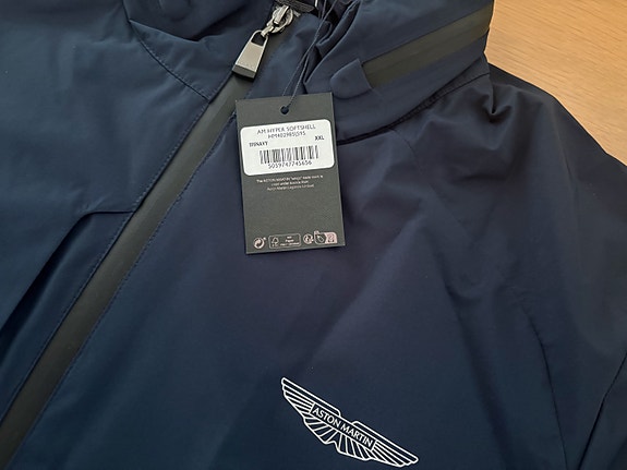 Product image 14 of 18
