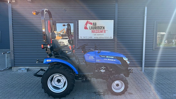 Solis S26 Shuttle XL Fabriksny 26hk 4WD traktor med vendegear