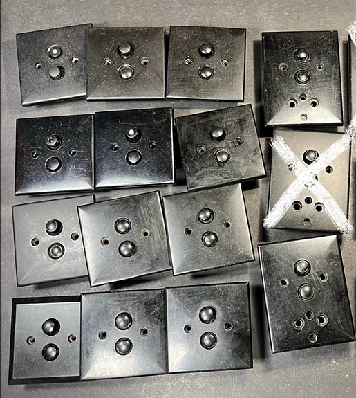 Product image 1 of 3