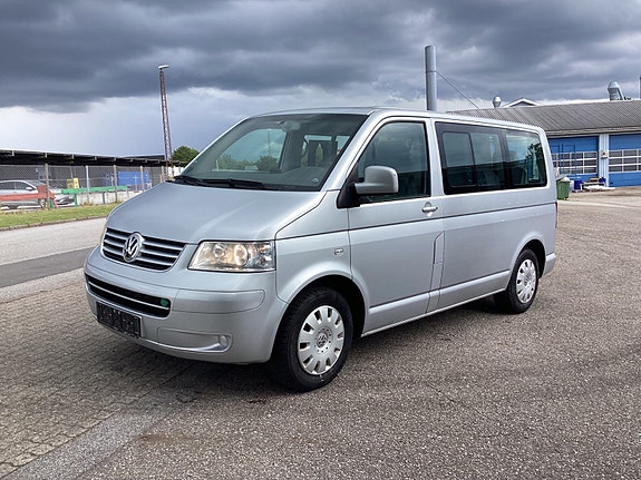 VW Caravelle
