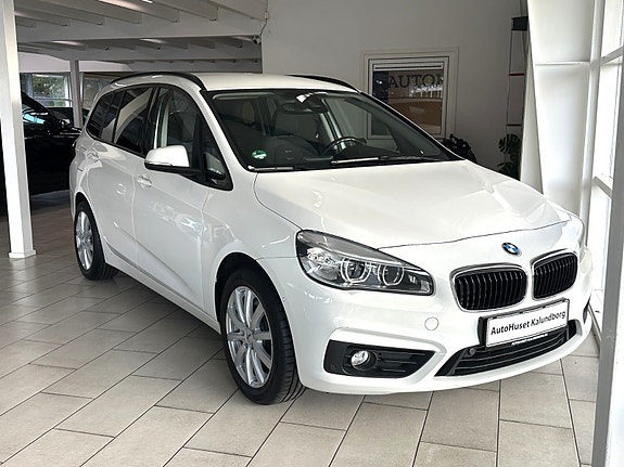 BMW 220i
