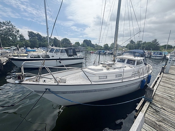 Fjord 33 MS Motorsejler