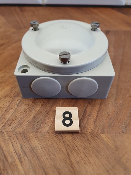 Product image 8 of 9