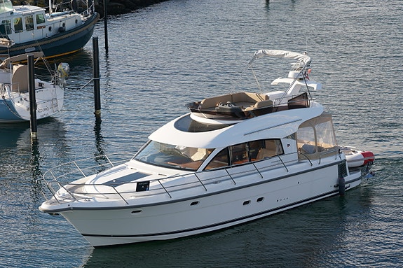 Nimbus 405 Flybridge fra 2023 til salg – Skandinavisk luksus og performance
F...