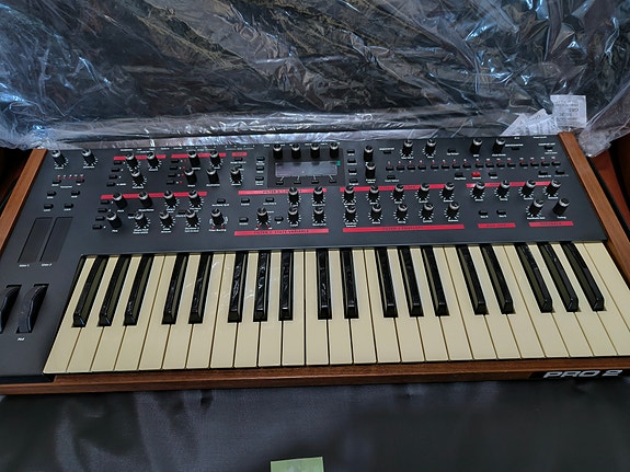 Product image 1 of 5