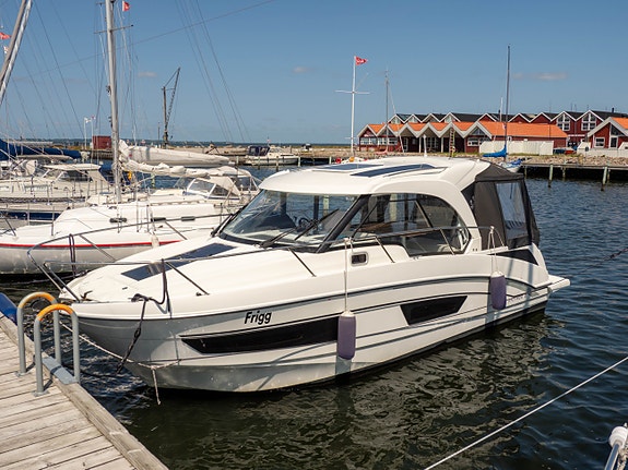 Beneteau Antares 9