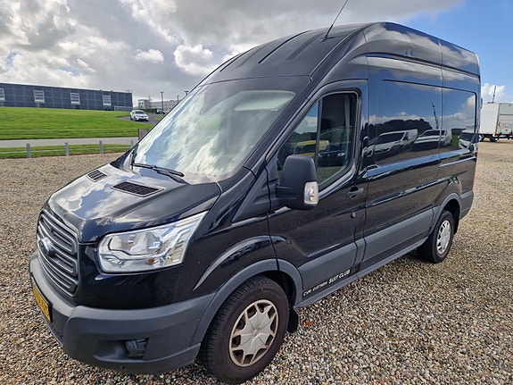 Ford Transit 350 L2 Van
