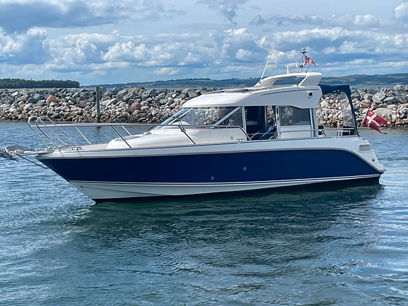 Aquador 28 C - Unik stand - Komplet teak - Ny elektronik - Bovpropel - Autopilot