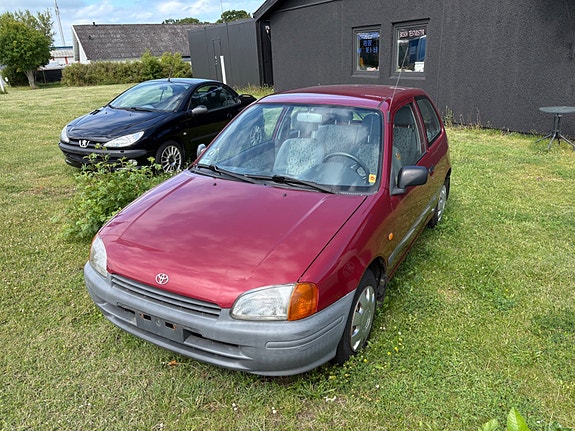 Toyota Starlet