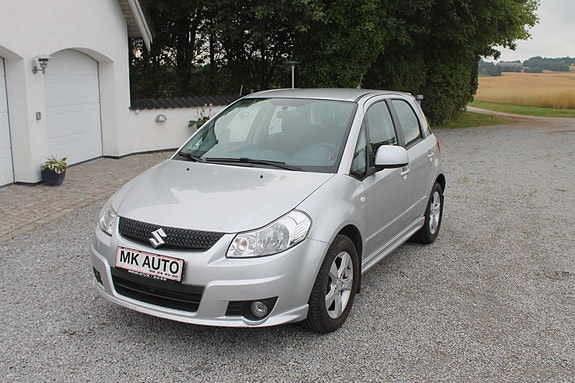 Suzuki SX4