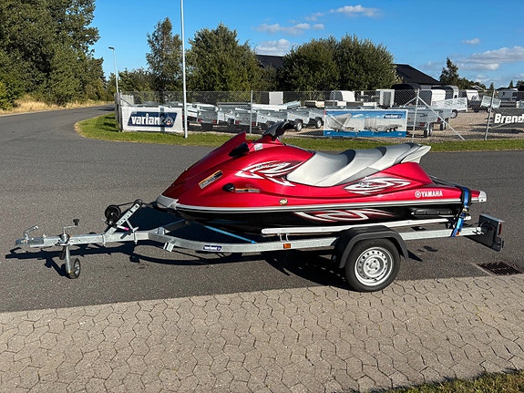 Yamaha VX Deluxe Vandscooter