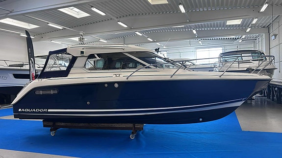Aquador 22 HT 2001