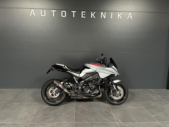 Suzuki GSXS 1000 S Katana