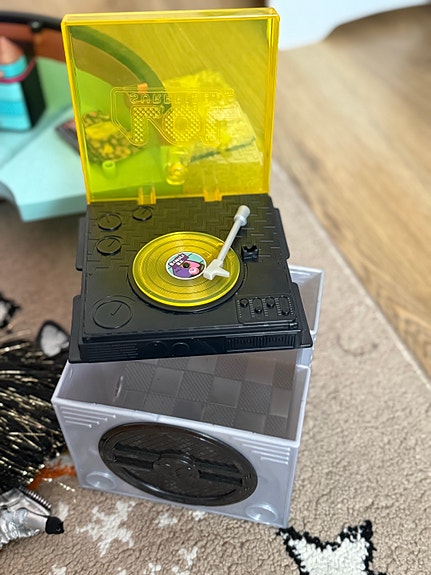 Product image 8 of 9