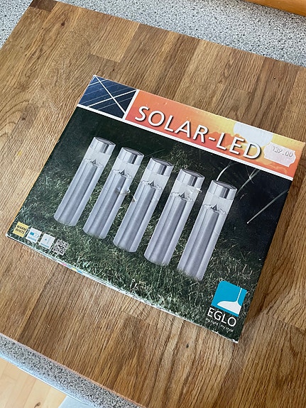 Product image 1 of 2