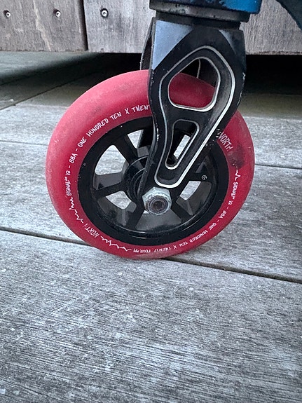 Product image 7 of 8