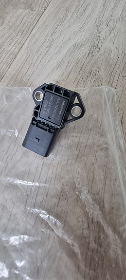 Product image 1 of 8