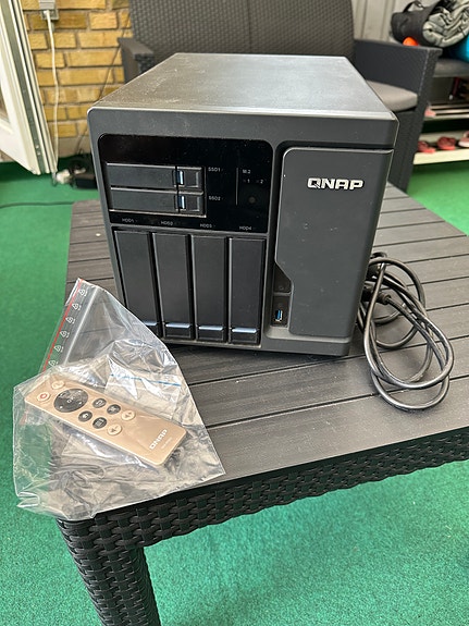 Product image 1 of 8