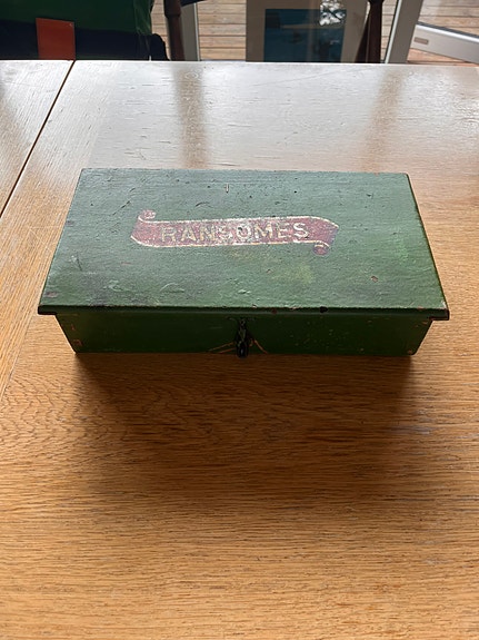 Product image 2 of 7