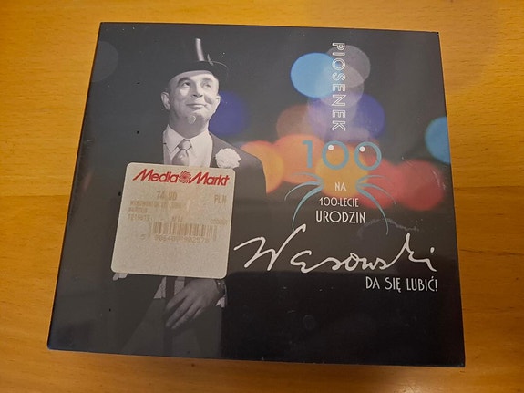 Product image 1 of 2