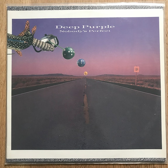 Product image 1 of 3