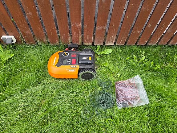 Product image 1 of 4