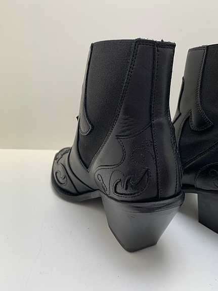 Product image 12 of 23