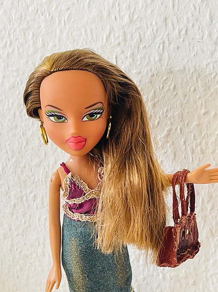 Product image 1 of 4