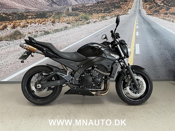 Suzuki Suzuki GSR 600